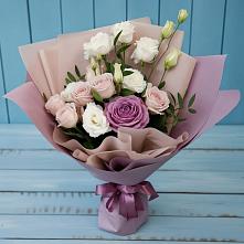 Букет цветов из:  Розы и Лизиантусы #REPLACE_PRED# Степной