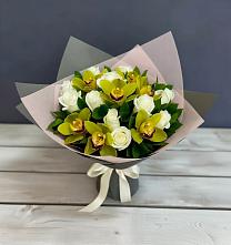 Букет цветов из:  Орхидеи и Розы в Степной