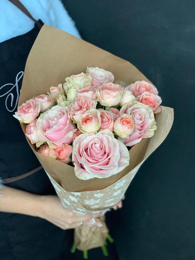 Букет цветов из: Хризантемы и Розы в Степной