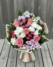 Букет цветов из:  Альстромерии, Гвоздики, Розы и Хризантемы #REPLACE_PRED# Степной