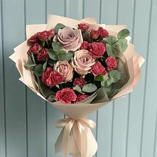 Букет цветов из:  Гвоздики и Розы в Степной